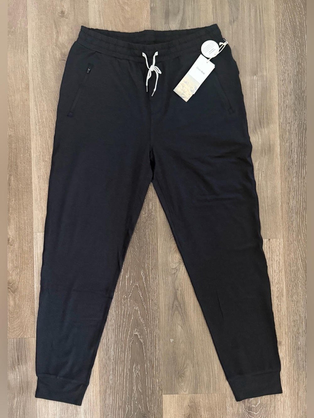 Vuori Ponto Performance Jogger 31” Black  Heather Sz XL Athletic V438-L  NWT